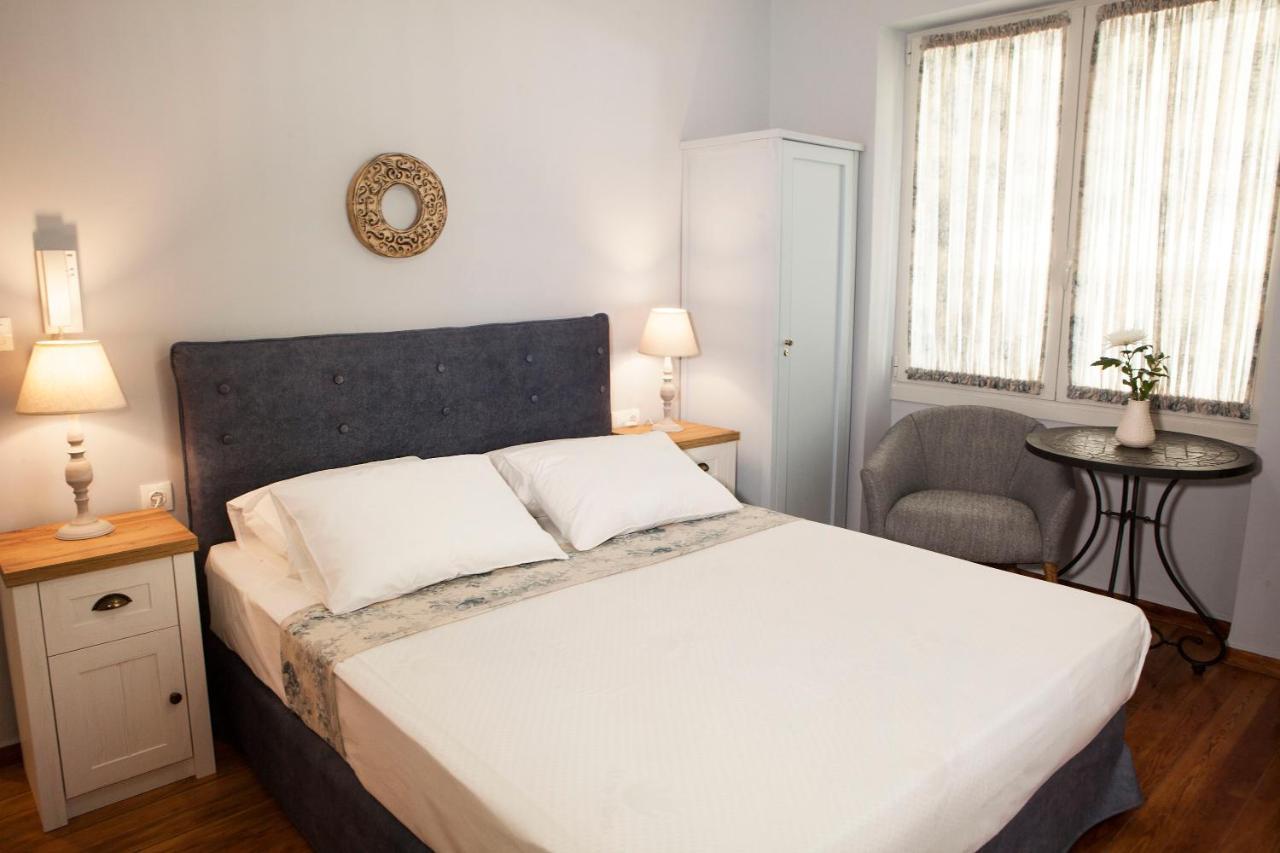 Lovely 1St Fl. Apt, With Balcony In Pagrati Athens Exterior photo